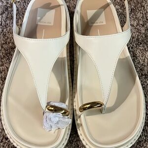 Dolce Vita Women's Cream Sandals